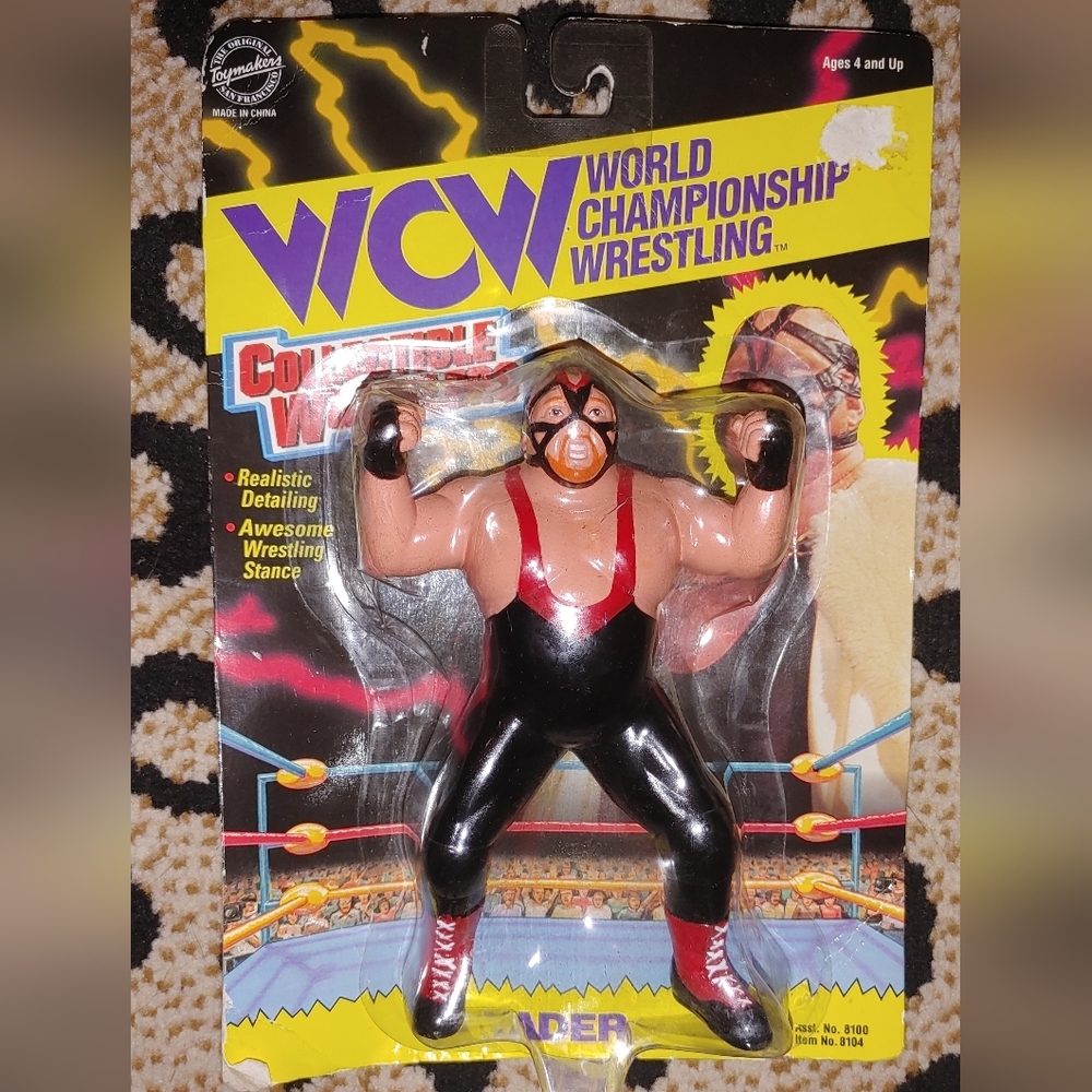 1994 WCW Collectable Wrestlers VADER Action Figure
